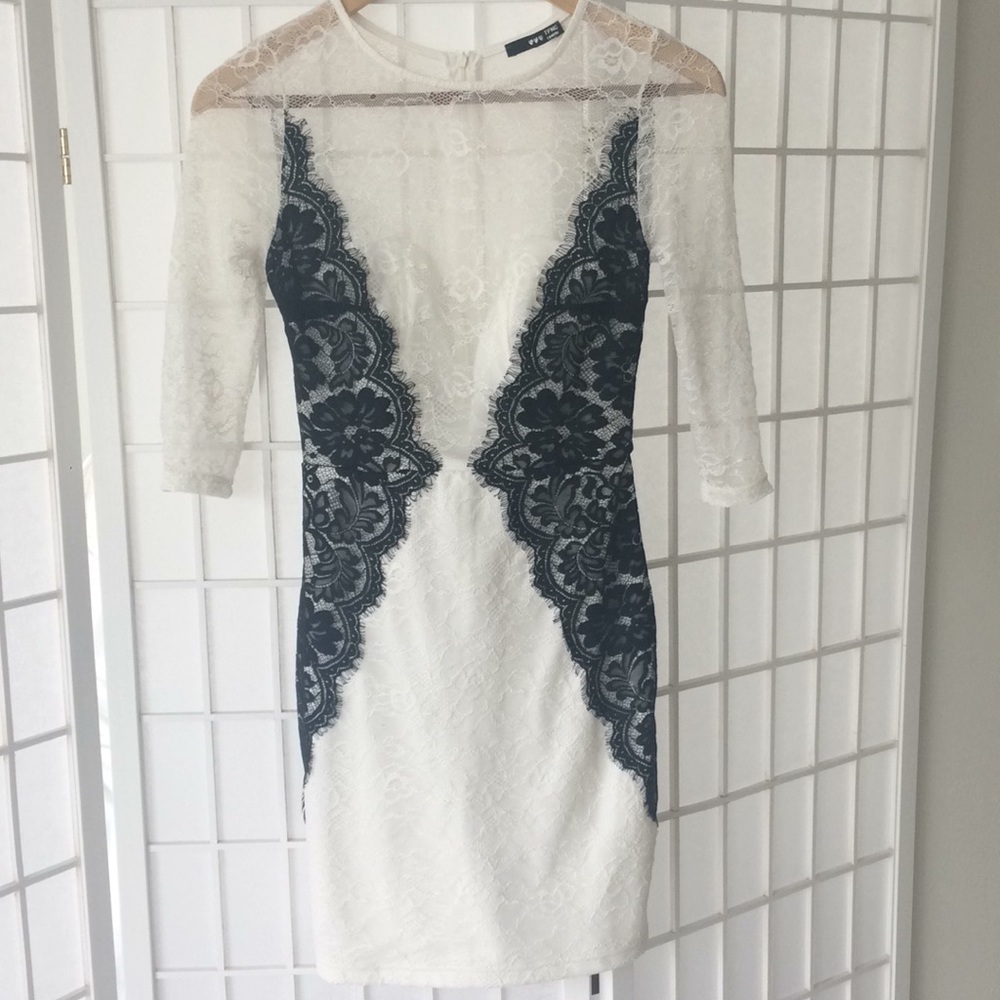 Donating Soon! White & Black Lace Dress! 🌸